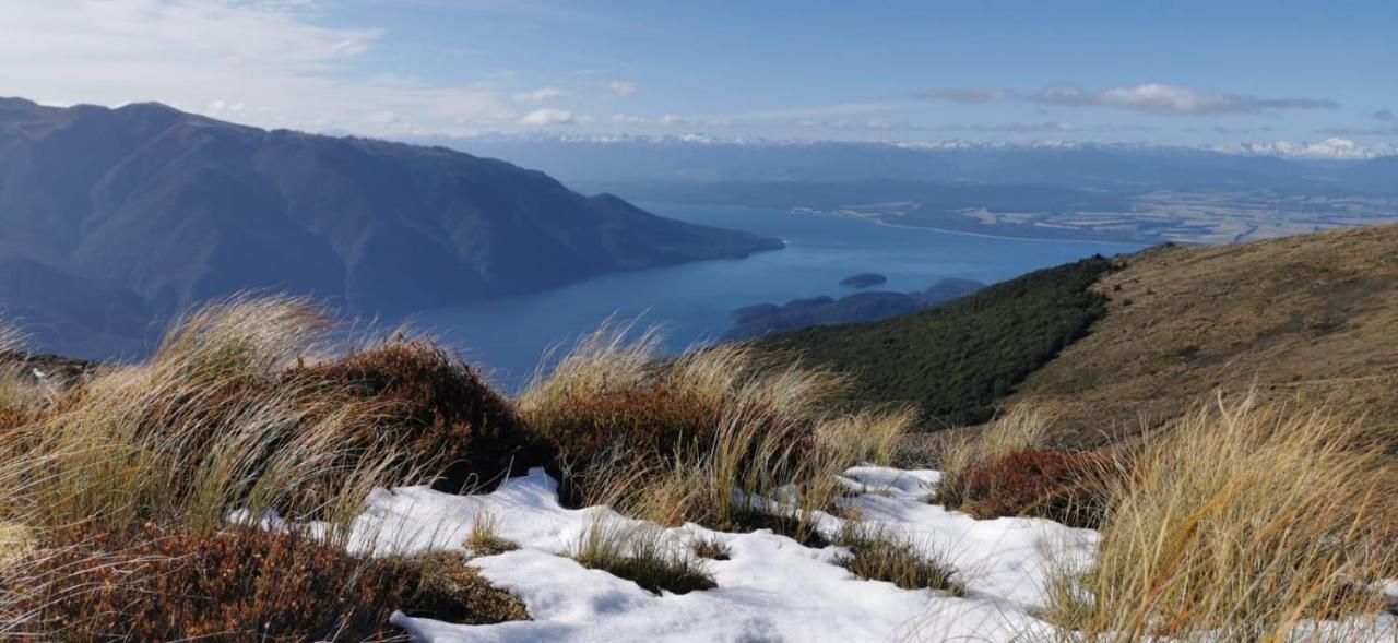 Kepler Oaks Chalet Te Anau Exterior foto